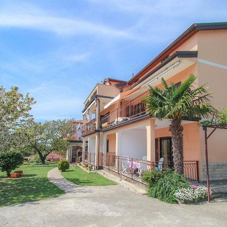 Apartments Maria Novigrad  Exterior photo