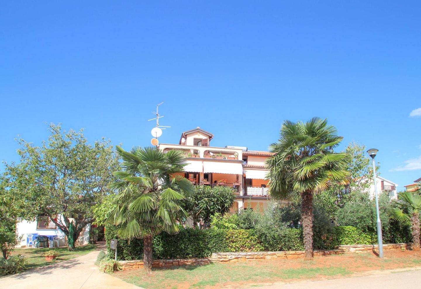Apartments Maria Novigrad  Exterior photo